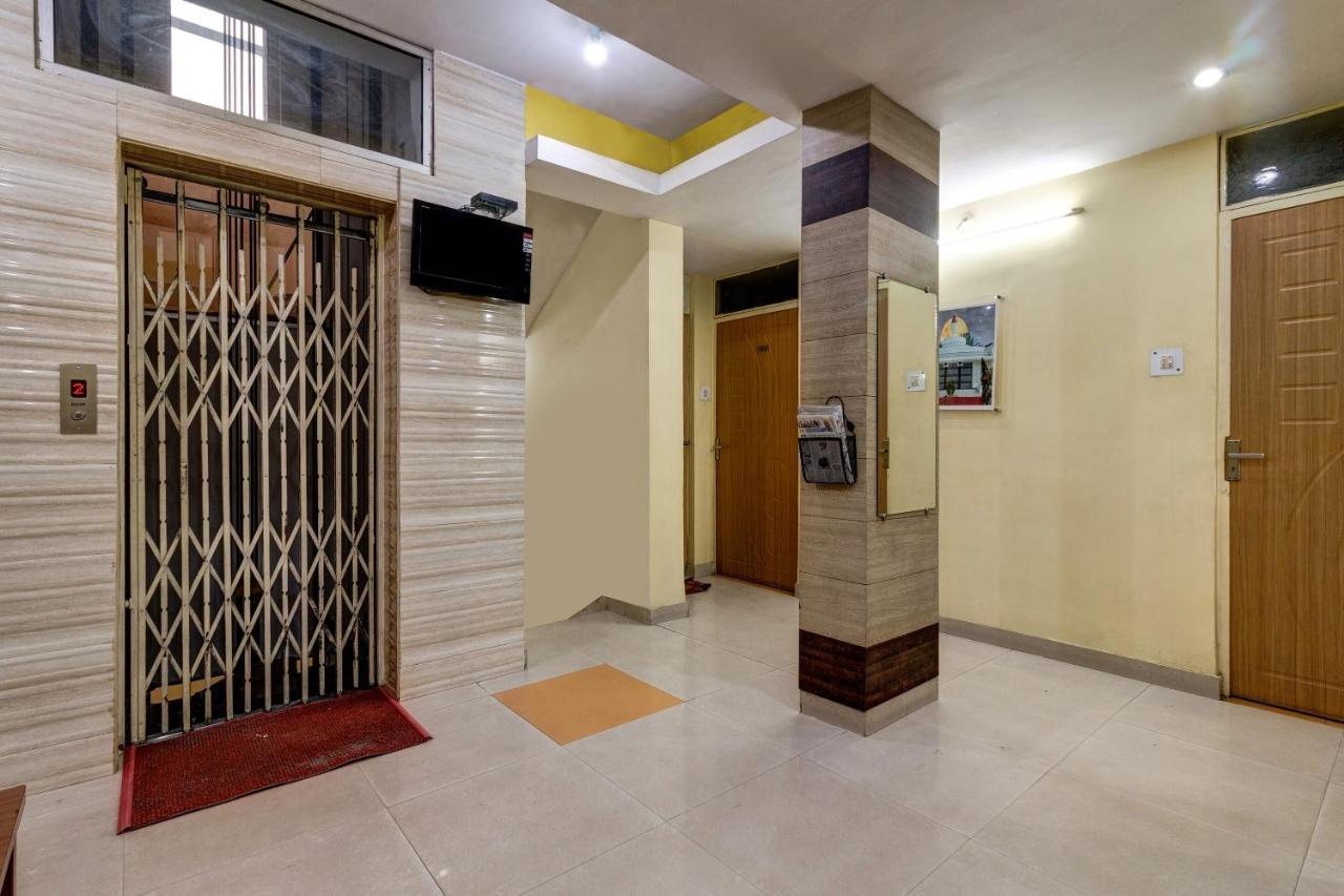 Oyo Hotel Satguru Джамшедпур Экстерьер фото